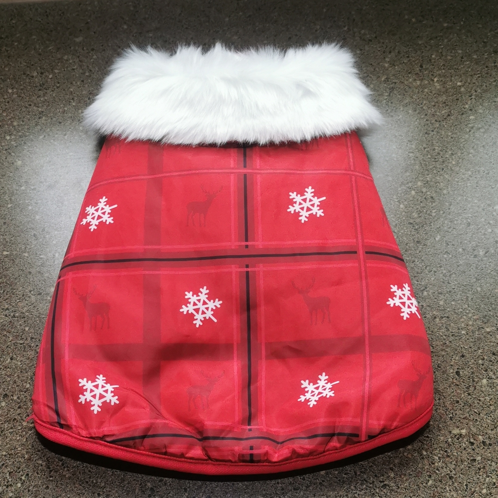 Large Dog Coat Nylon Fleece Velcro winter Christmas Red White New no tags L snow